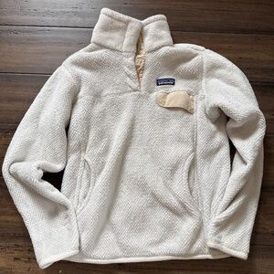 Patagonia fleece.  Women’s S